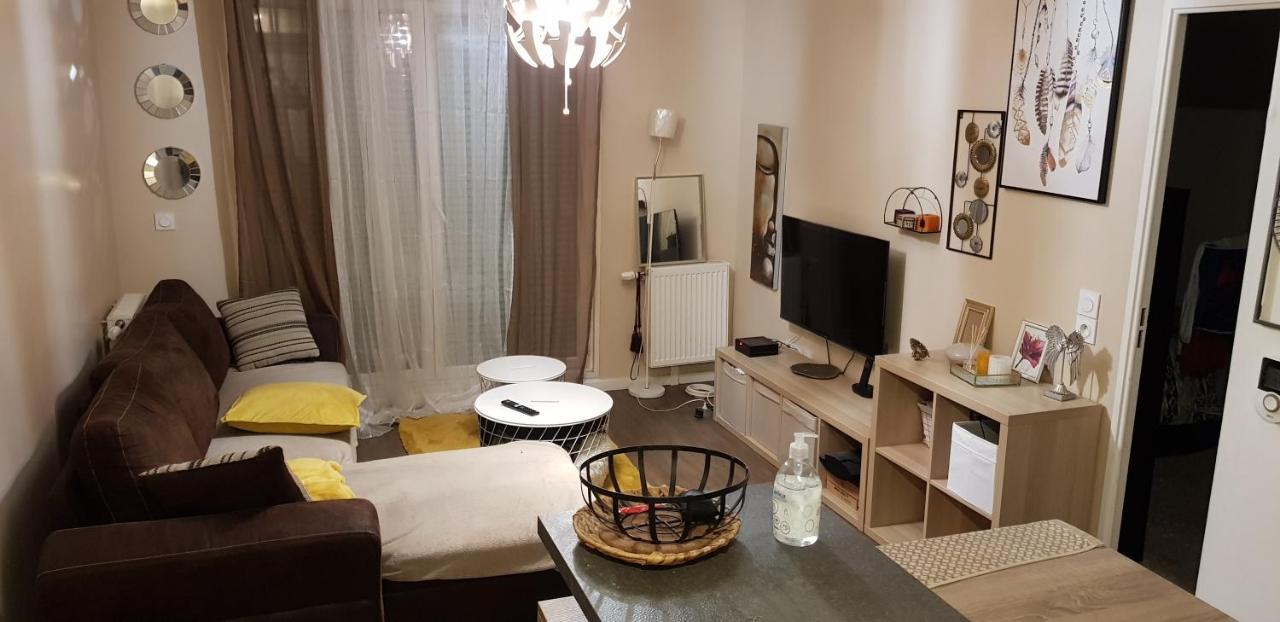 Apparemment Cosy Avec Parking Exterieur Gratuit Apartment Олне су Боа Екстериор снимка
