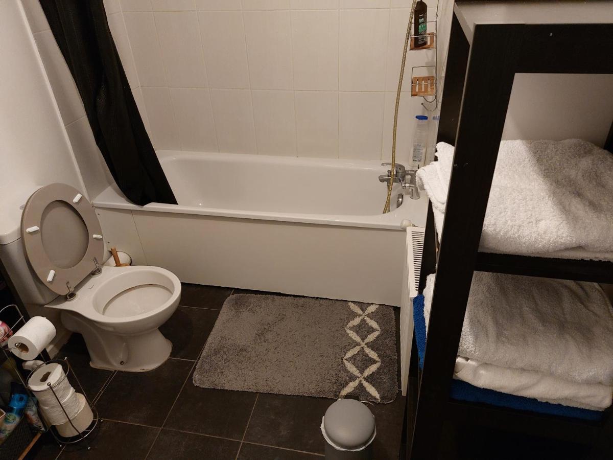 Apparemment Cosy Avec Parking Exterieur Gratuit Apartment Олне су Боа Екстериор снимка